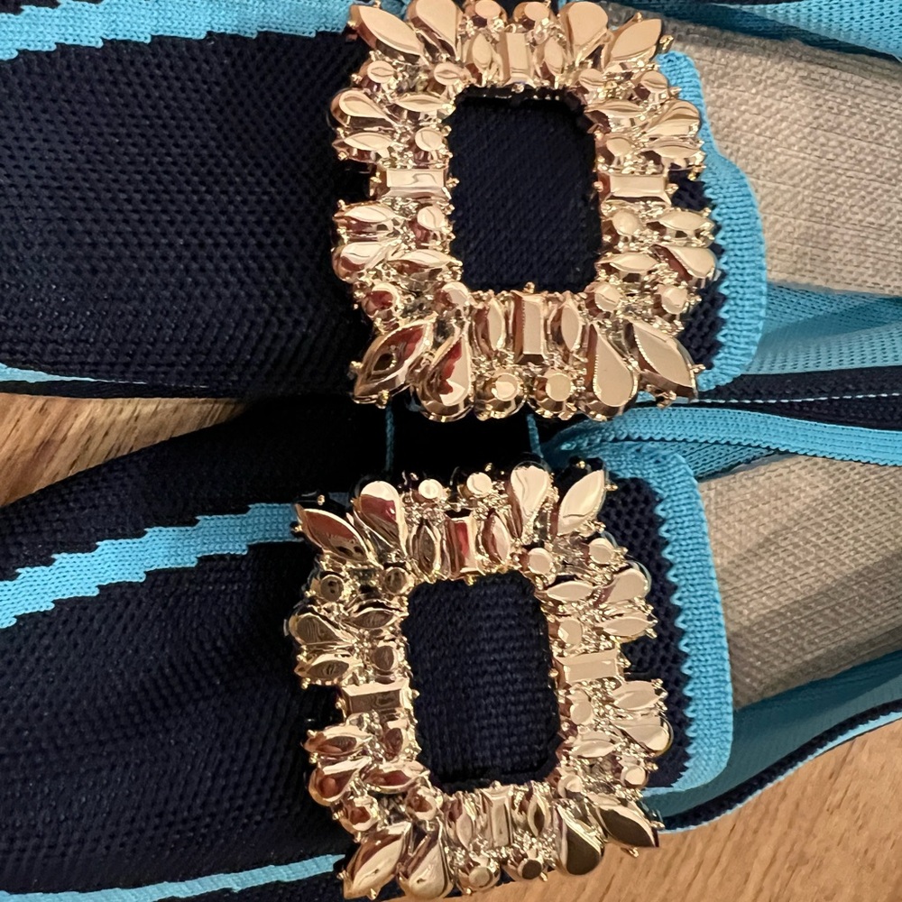 NWOT Women’s Navy Buckle Loafer 40 (9-9.5) - Picture 3 of 7